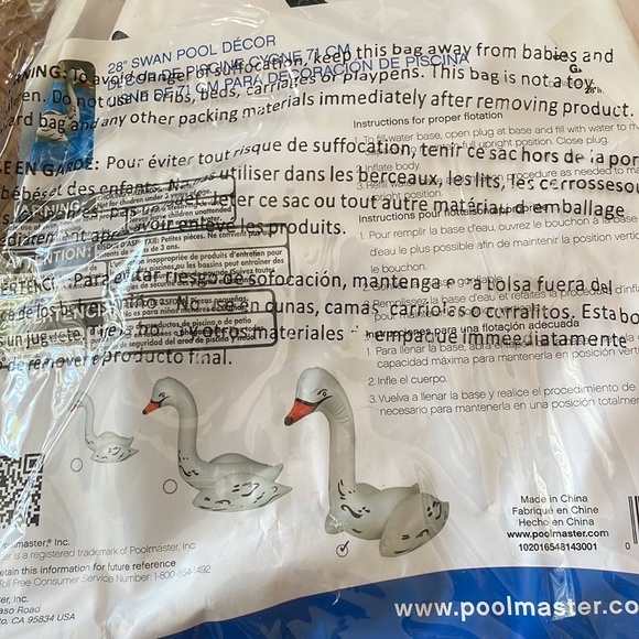 Swan Pool Inflatable 28” NEW - Picture 2 of 2